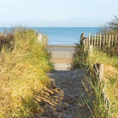 Ideal Couple ! Le Nid Du Bourg - Proche Et Commerces - Serviettes De Toilette & Linge De Lit Compris
