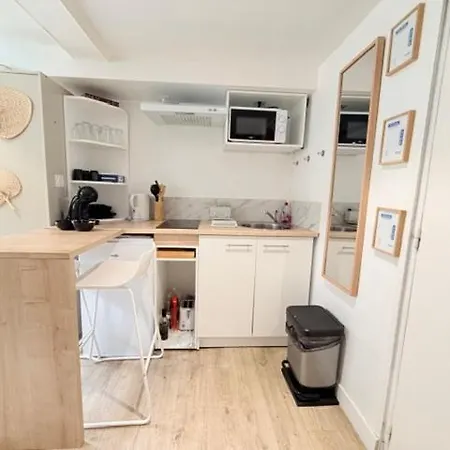 Ideal Couple ! Le Nid Du Bourg - Proche Et Commerces - Serviettes De Toilette & Linge De Lit Compris Ouistreham