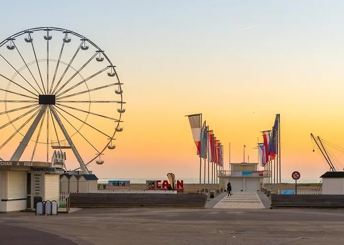 Ideal Couple ! Le Nid Du Bourg - Proche Et Commerces - Serviettes De Toilette & Linge De Lit Compris *