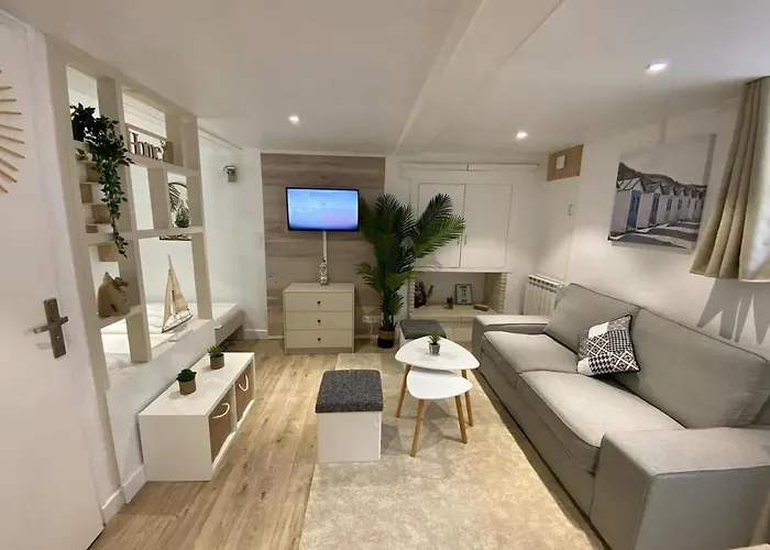 Ideal Couple ! Le Nid Du Bourg - Proche Et Commerces - Serviettes De Toilette & Linge De Lit Compris דירה