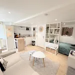 Appartamento Ideal Couple ! Le Nid Du Bourg - Proche Et Commerces - Serviettes De Toilette & Linge De Lit Compris
