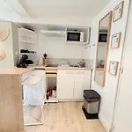 Ideal Couple ! Le Nid Du Bourg - Proche Et Commerces - Serviettes De Toilette & Linge De Lit Compris Ouistreham