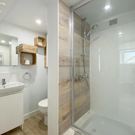 Apartamento Ideal Couple ! Le Nid Du Bourg - Proche Et Commerces - Serviettes De Toilette & Linge De Lit Compris