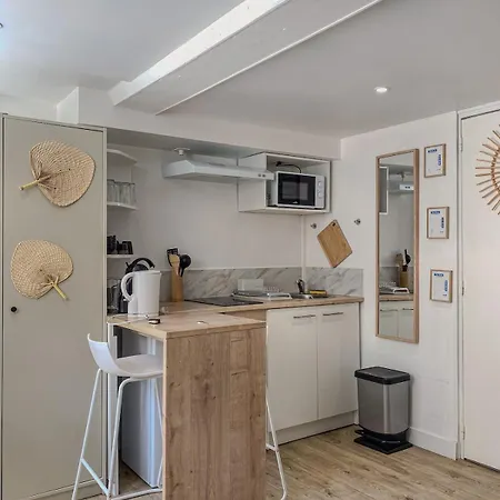 Ideal Couple ! Le Nid Du Bourg - Proche Et Commerces - Serviettes De Toilette & Linge De Lit Compris Apartamento Ouistreham