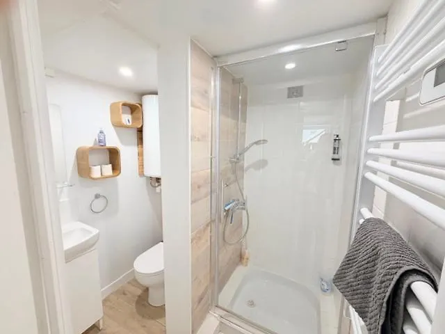 Apartment Ideal Couple ! Le Nid Du Bourg - Proche Et Commerces - Serviettes De Toilette & Linge De Lit Compris *